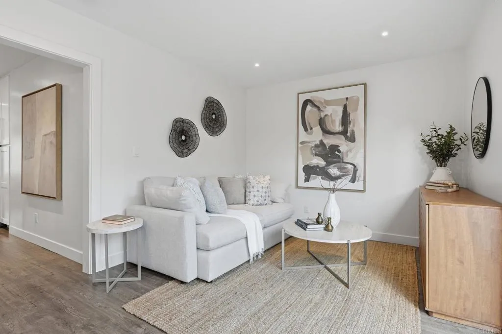 https://cdn.realtyfeed.com/cdn/127/306731455/f85a9c950d02aa63516e6a7a4800eb7c.webp