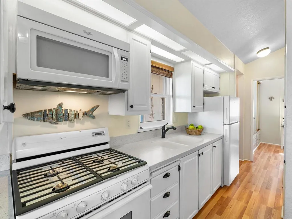 https://cdn.realtyfeed.com/cdn/127/306731469/853fb7c79de068a15078be39a84851b1.webp
