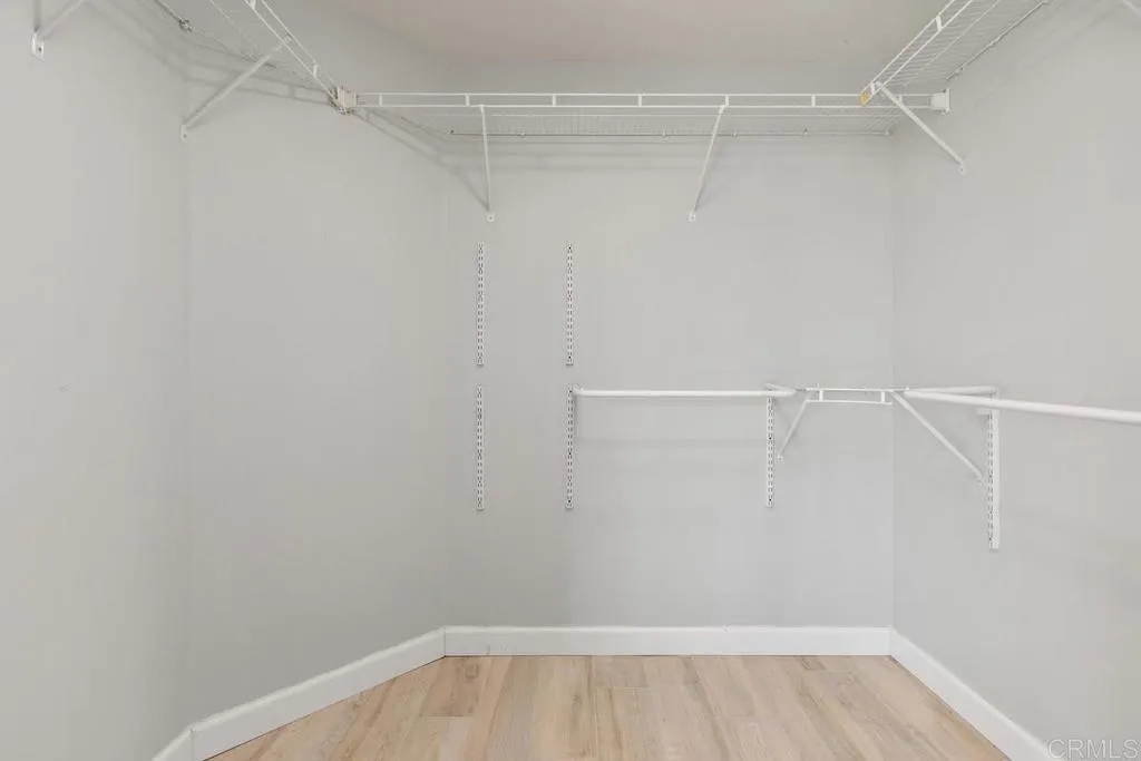 https://cdn.realtyfeed.com/cdn/127/306731473/21b9e7f3da338194c27aaa559c02762e.webp