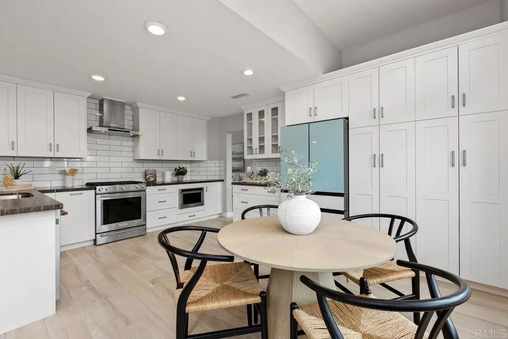 https://cdn.realtyfeed.com/cdn/127/306731473/343147a63520cf176950d4c2ec495d48.webp
