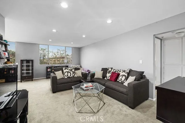 4501 Cedros, Sherman Oaks, CA 91403 - Photo 2 of 33, Sherman Oaks, CA