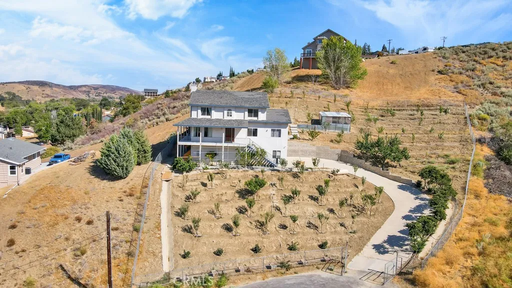 42804 Barnstead Drive, Lake Hughes, CA 93532 - Main photo, Lake Hughes, CA