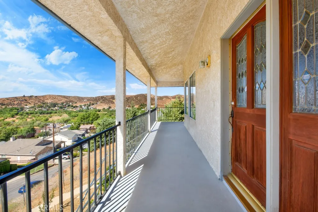 42804 Barnstead Drive, Lake Hughes, CA 93532 - Photo 3 of 50, Lake Hughes, CA