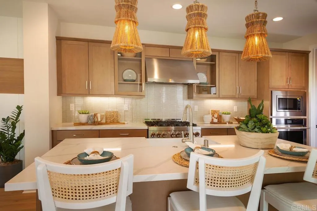 https://cdn.realtyfeed.com/cdn/127/306731500/7272a7a5fce067f070b7c578d81f34c1.webp