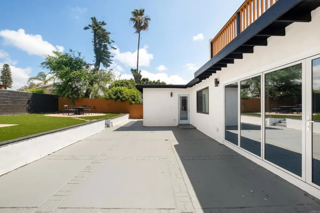 https://cdn.realtyfeed.com/cdn/127/306731515/ccda8d5cafc749450ef1799f4cae271a.webp