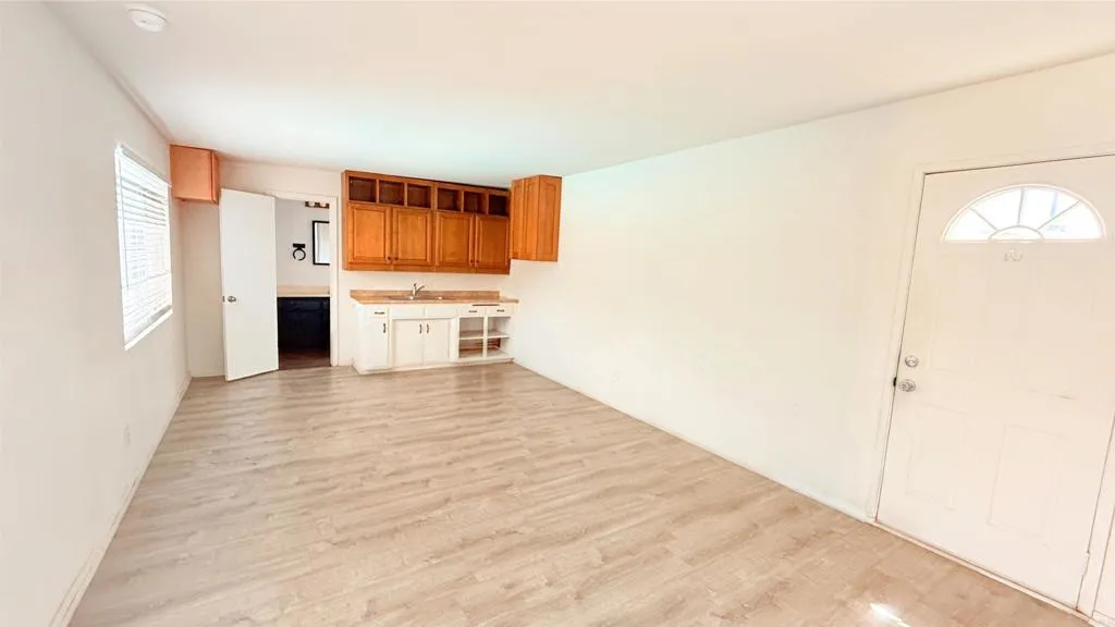 https://cdn.realtyfeed.com/cdn/127/306731527/0b04349b69d51e38cce795deb205534d.webp