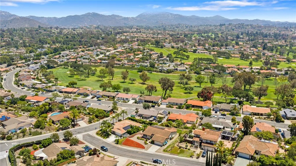 https://cdn.realtyfeed.com/cdn/127/306731539/2fc0aad2d131c810fda7d0bb1d81ce55.webp