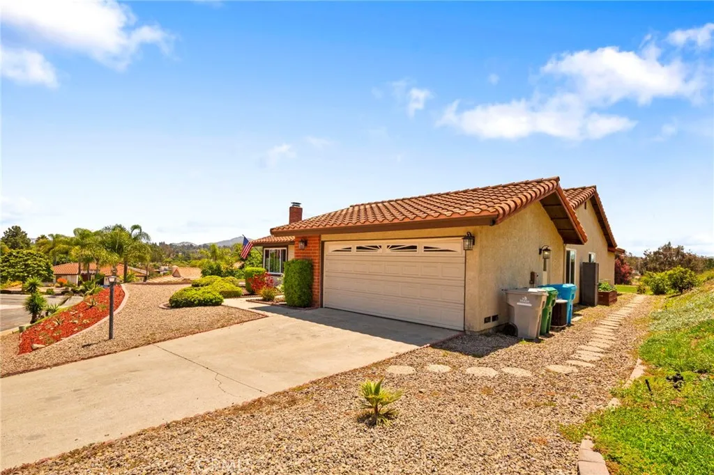 https://cdn.realtyfeed.com/cdn/127/306731539/45fe0067672e5adadc09209acfc0583e.webp