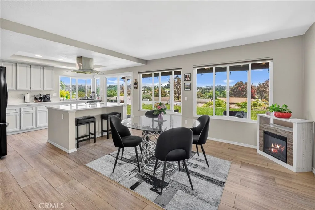 https://cdn.realtyfeed.com/cdn/127/306731539/9b869af3a787863d6d26dc71cc3672d2.webp