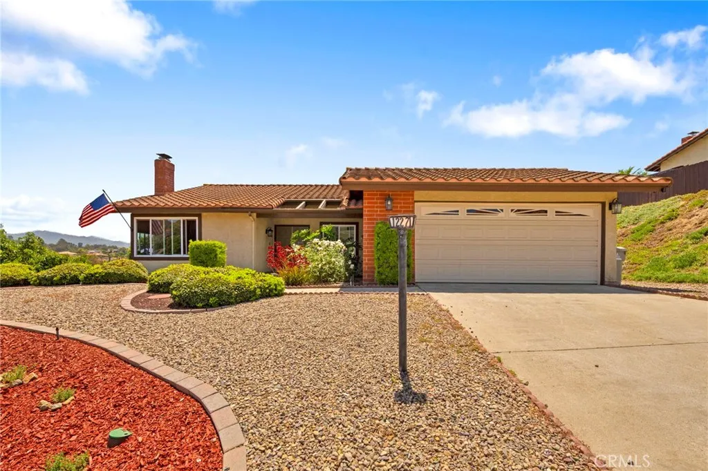 https://cdn.realtyfeed.com/cdn/127/306731539/9f43a4df44a60b11b6f55f11f03c4a49.webp