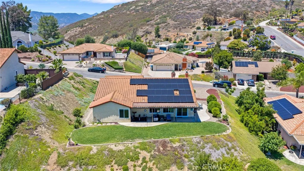 https://cdn.realtyfeed.com/cdn/127/306731539/b28915e5b82a130efe87c1cb955893a6.webp