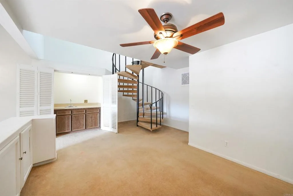 https://cdn.realtyfeed.com/cdn/127/306731685/517f8b12f45d4414b591071f110af557.webp
