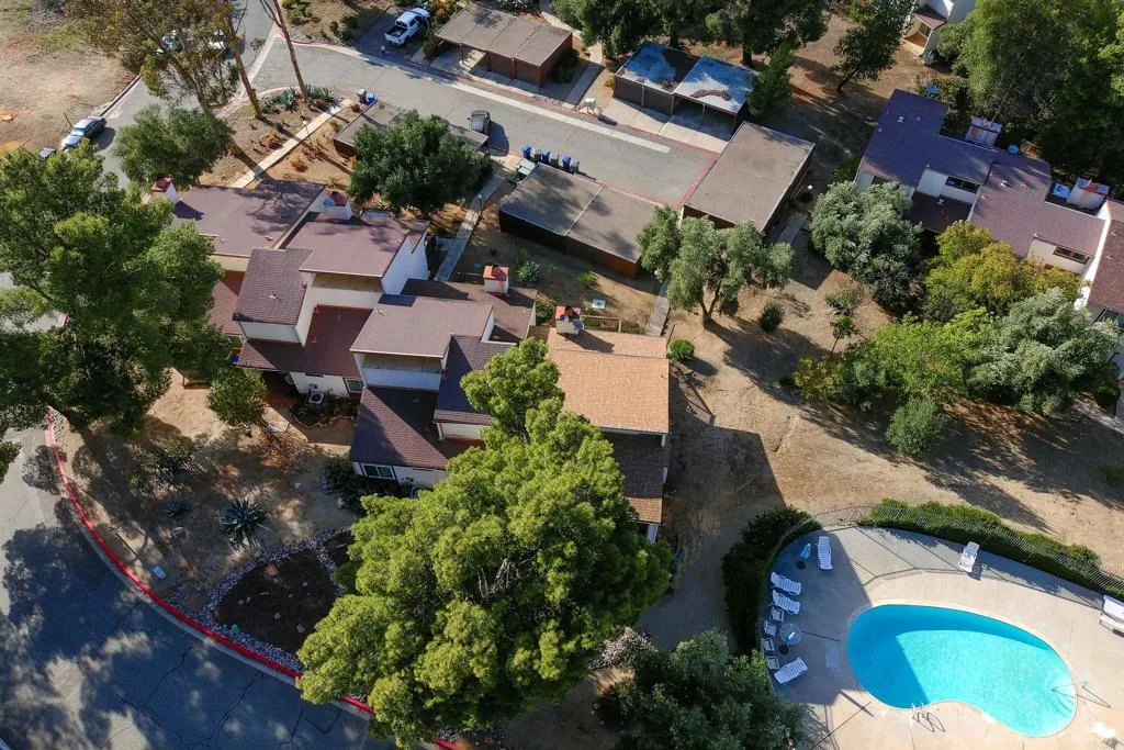 https://cdn.realtyfeed.com/cdn/127/306731685/91b2f9e05a89cad27f552911c7163549.webp