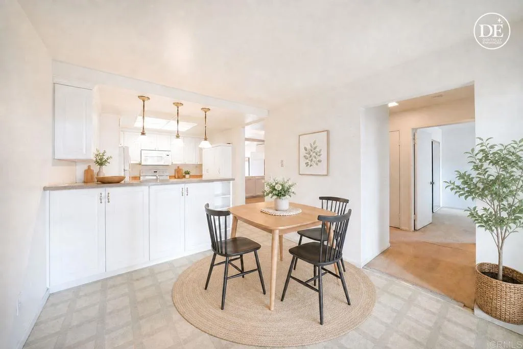 https://cdn.realtyfeed.com/cdn/127/306731685/b67b14ba368a5ddcad0498e8ec9d626e.webp