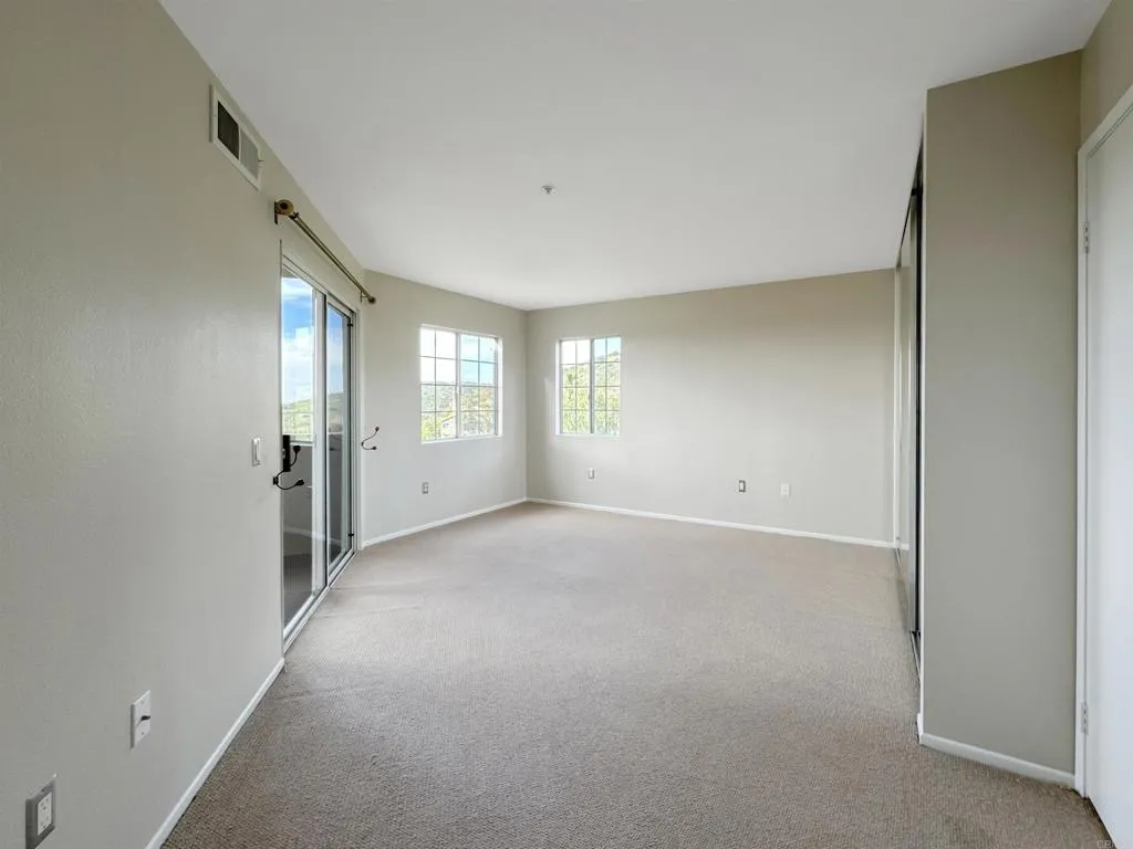 https://cdn.realtyfeed.com/cdn/127/306731689/ad2fda20b49234ba63a138956dffcd3a.webp