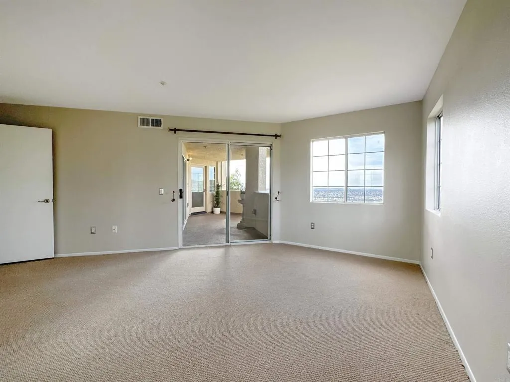 Photo #11: PTP2604166 Listing: Photo #11