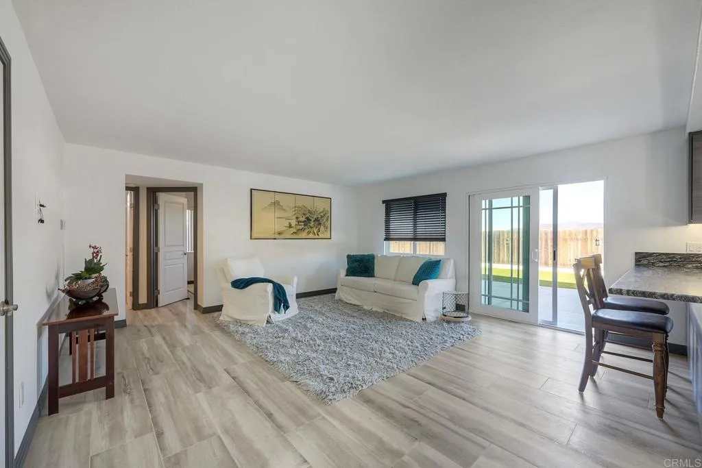 https://cdn.realtyfeed.com/cdn/127/306731691/9dbeecaa4d11a0ea239c36da805ec467.webp