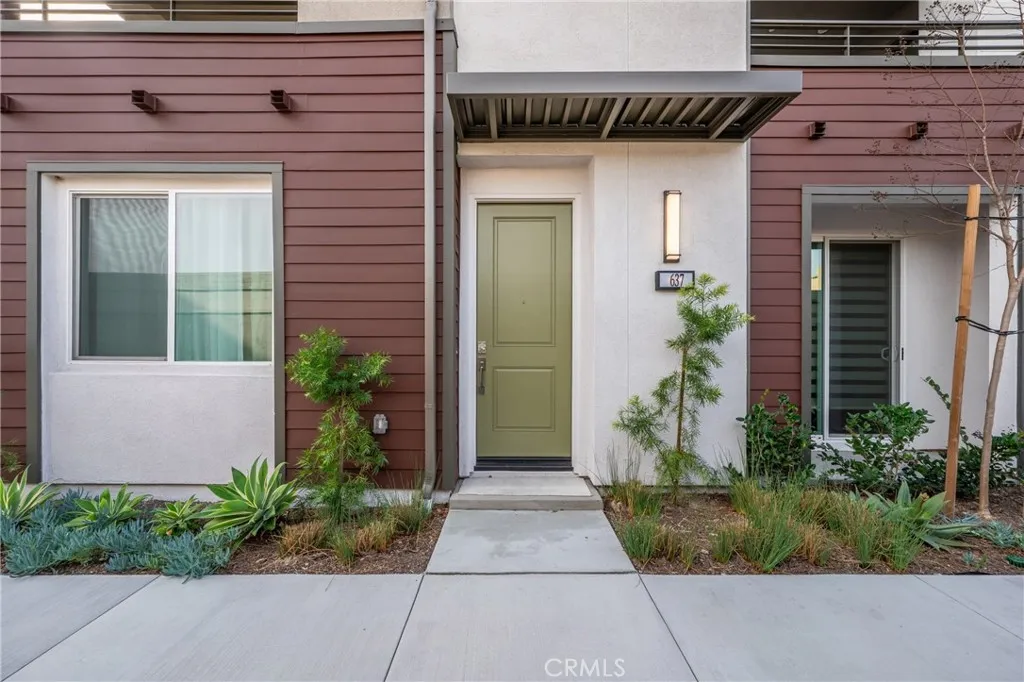 Santa Ana, CA 92705