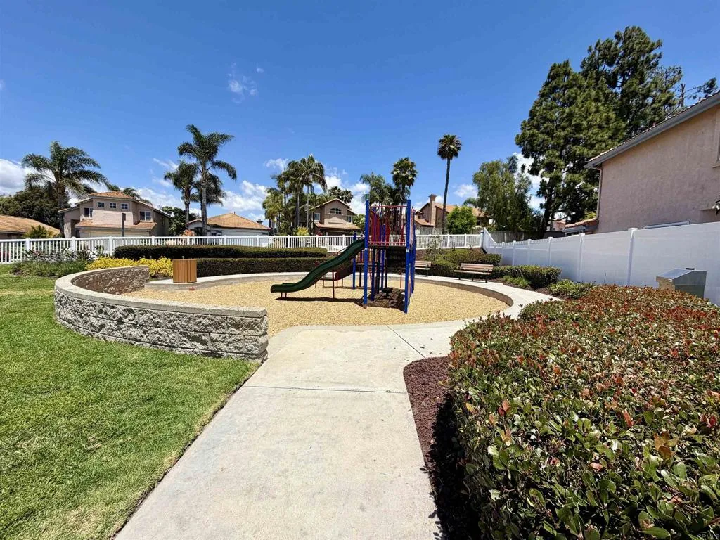 https://cdn.realtyfeed.com/cdn/127/306731715/3a1ef6a8424fc0e1dc3ecd2d10079f66.webp