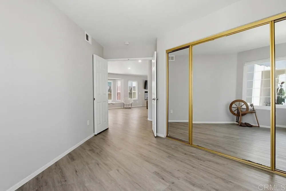 https://cdn.realtyfeed.com/cdn/127/306731715/6eff4d09f674220949fd20fe5ba00c0e.webp