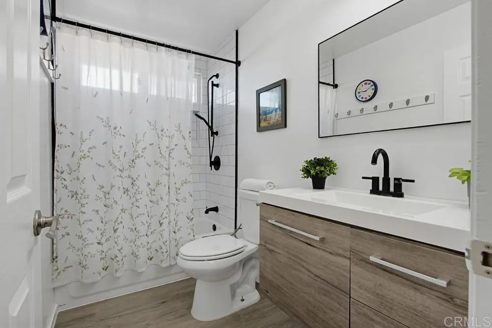 https://cdn.realtyfeed.com/cdn/127/306731715/9d79f9ad9a94fbc0f670bdd6c38caa86.webp