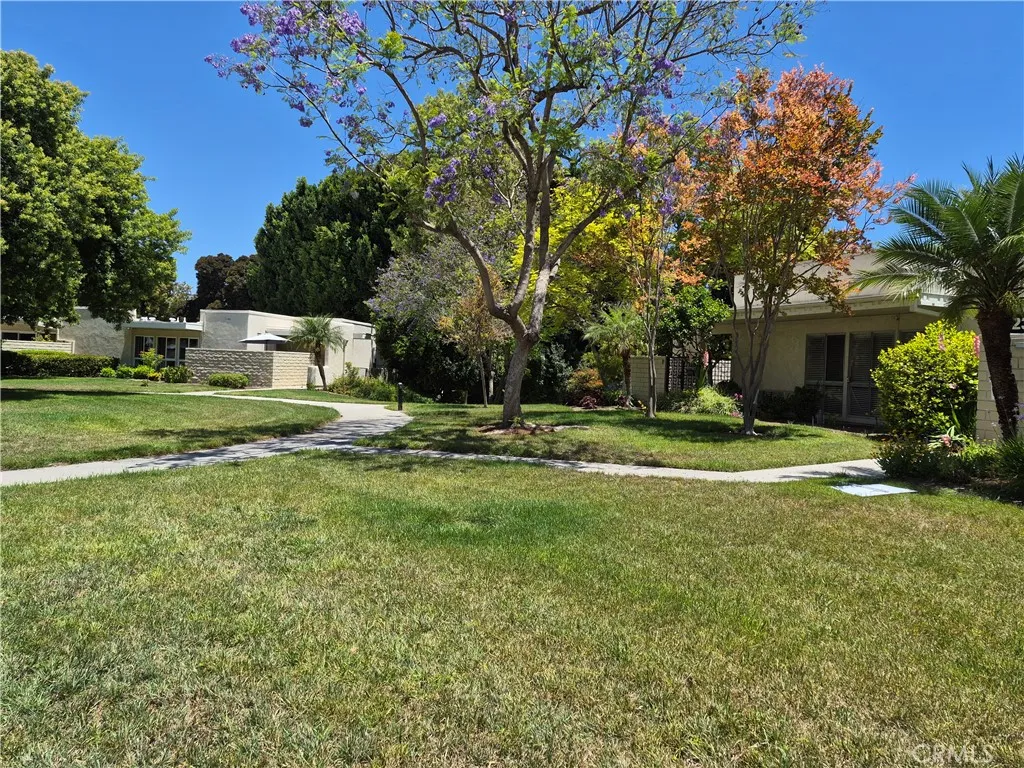Laguna Woods, CA 92637