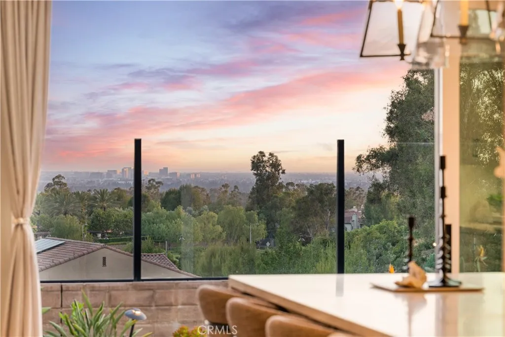 Irvine, CA 92602