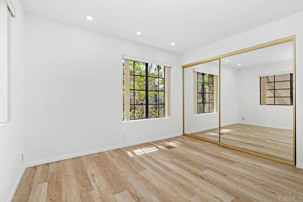 https://cdn.realtyfeed.com/cdn/127/306731781/3faf631efaf960811575f8c5644e113b.webp