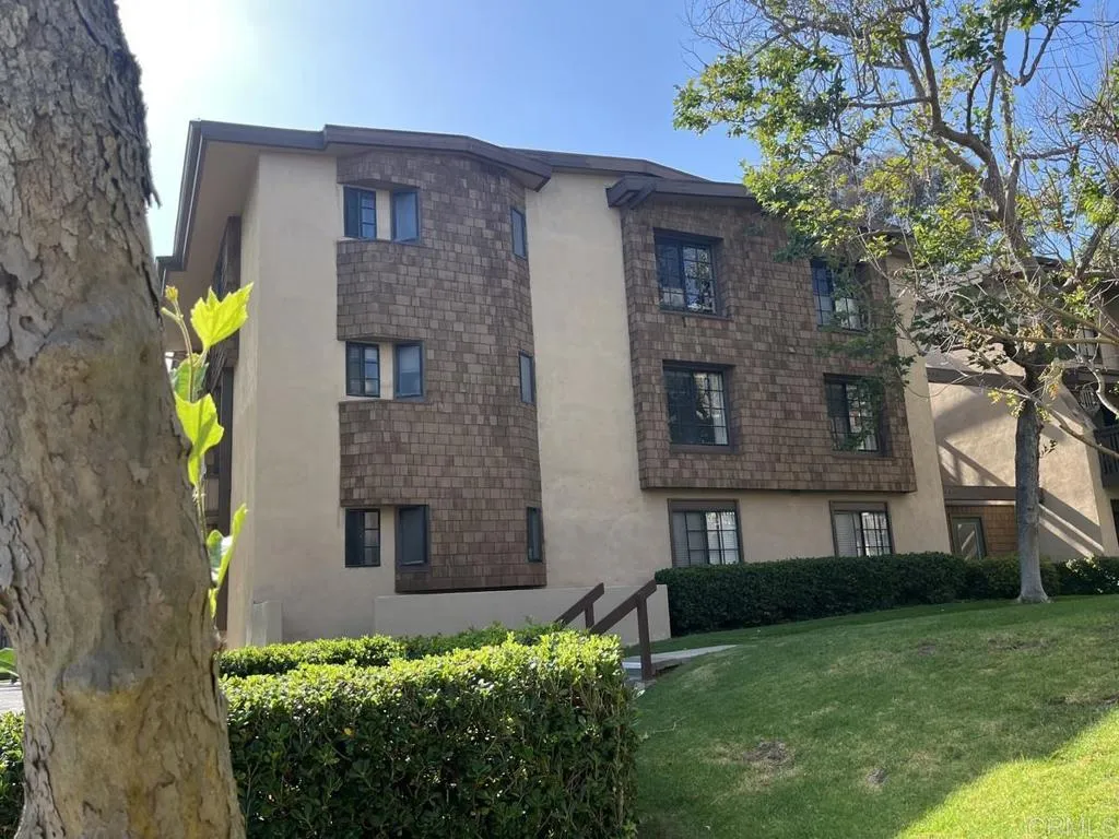 https://cdn.realtyfeed.com/cdn/127/306731781/7032a8472132dcead8d3b88337c5d2b7.webp