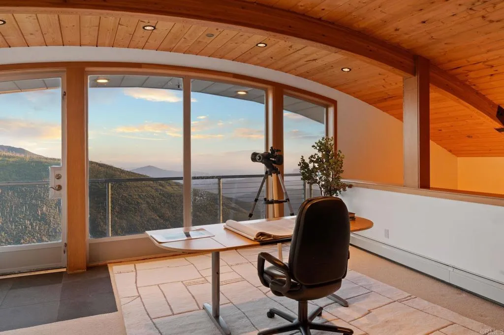 https://cdn.realtyfeed.com/cdn/127/306731814/356898286268026cb59a23aa2593b808.webp