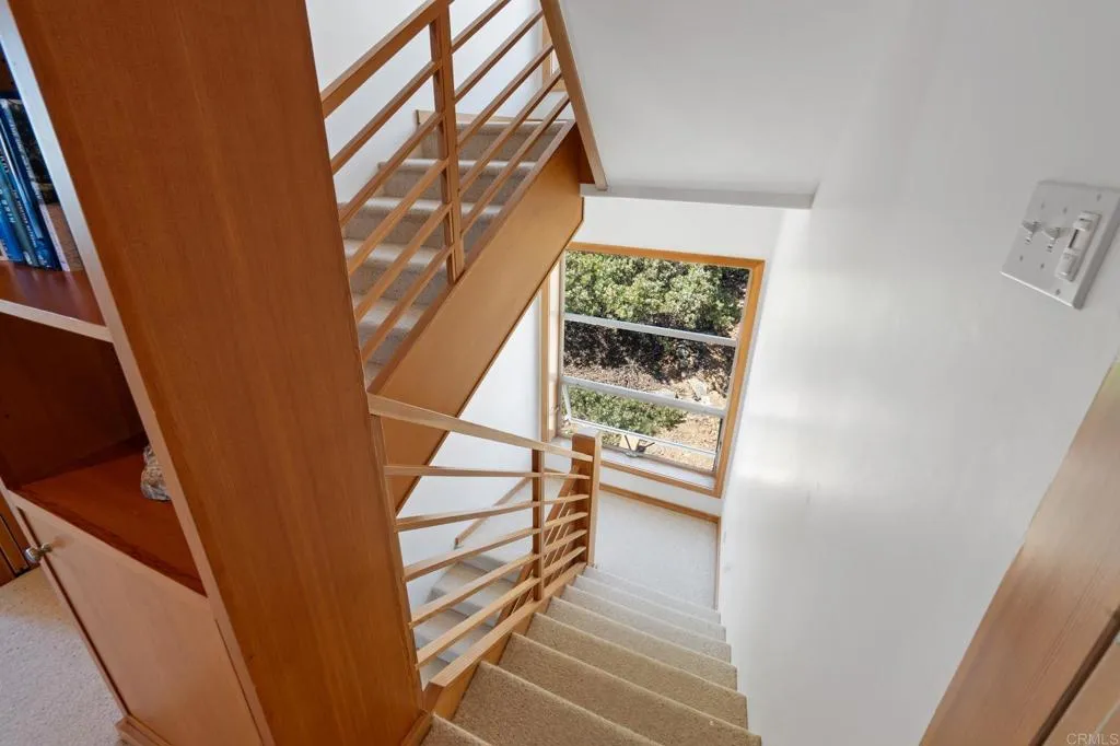 https://cdn.realtyfeed.com/cdn/127/306731814/5a8f834d41c83b6bf7d193938d23ce74.webp
