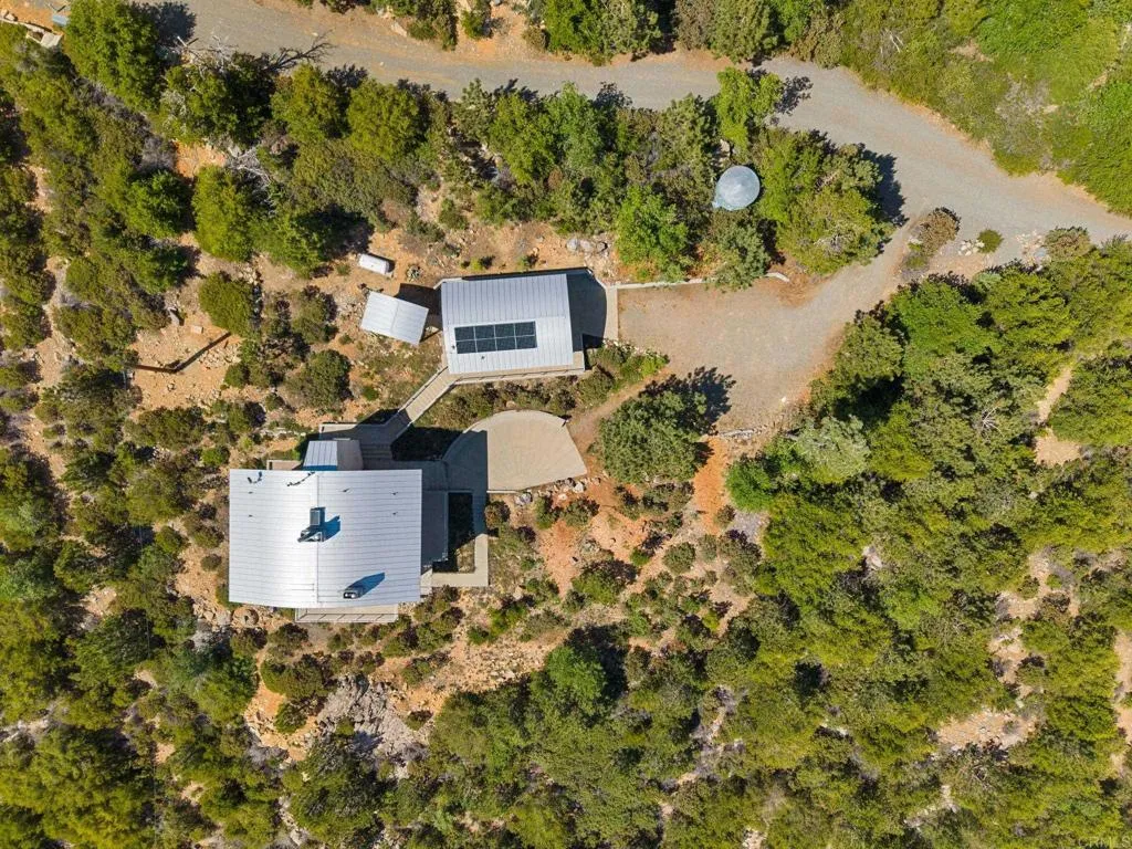 https://cdn.realtyfeed.com/cdn/127/306731814/a121d417dbf7fa2544e255073cffc55f.webp
