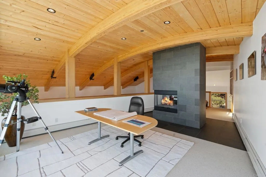 https://cdn.realtyfeed.com/cdn/127/306731814/fe2557dfc5c4648a0b2a4438ba911b64.webp