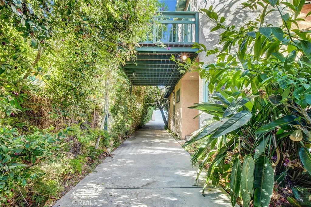 12833 Landale Street, Studio City, CA 91604 - Main photo, Studio City, CA