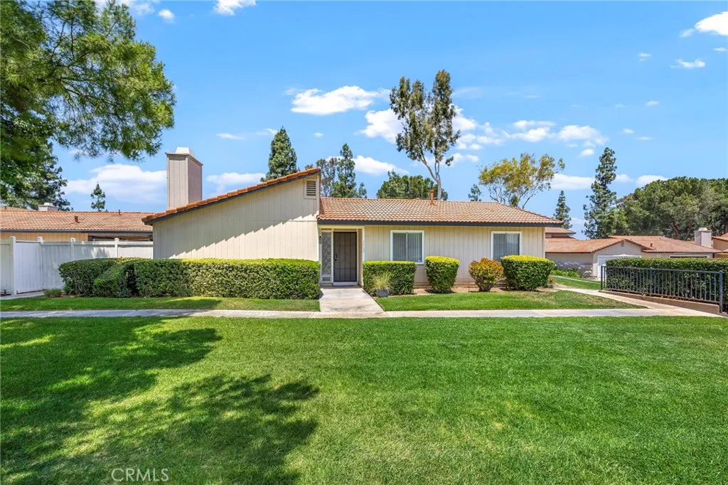 Corona, CA 92882