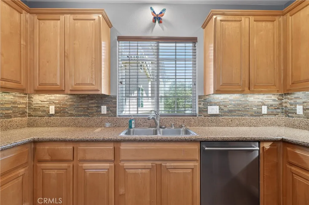 Photo #10: CV26117667 Listing: Photo #10
