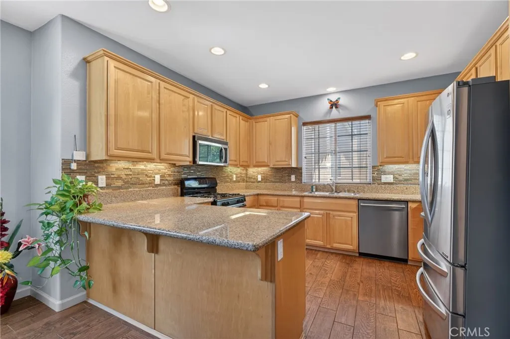 Photo #14: CV26117667 Listing: Photo #14