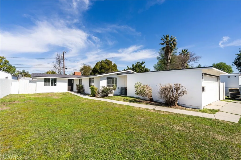 Winnetka, CA 91306
