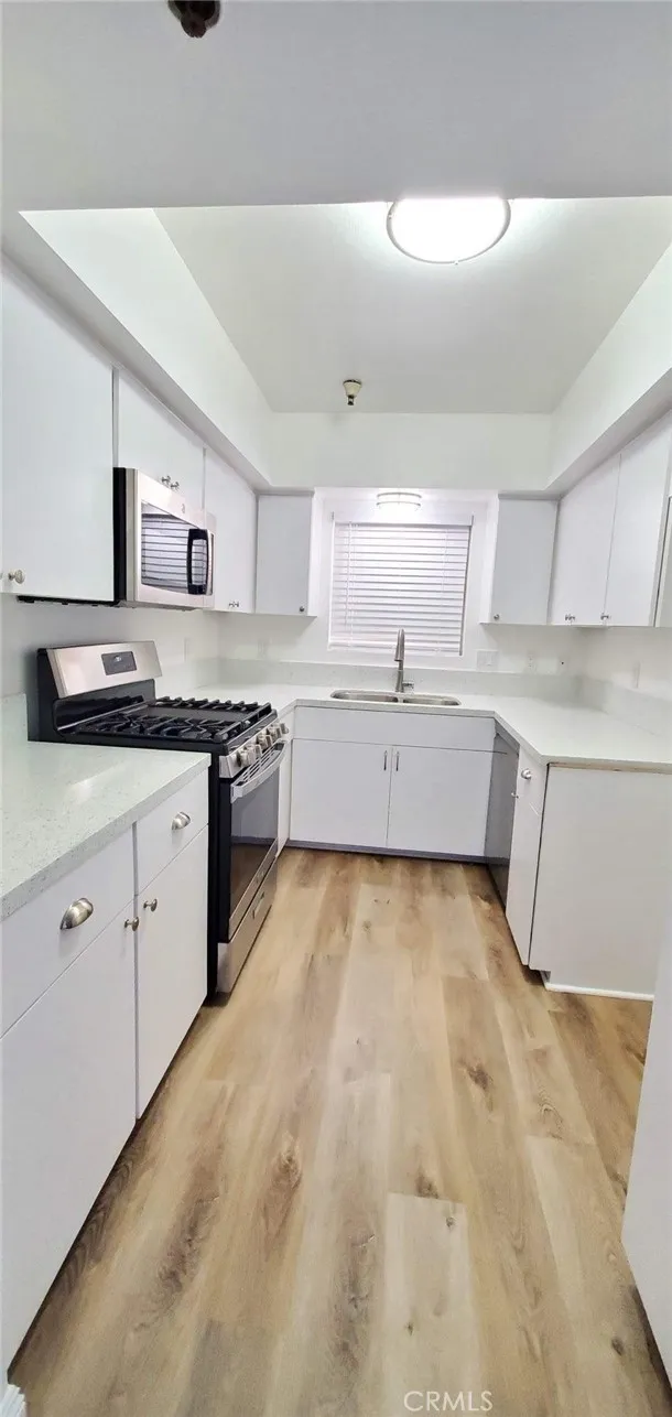7900 Woodman Avenue Unit 105, Panorama City, CA 91402 - Photo 5 of 26, Panorama City, CA
