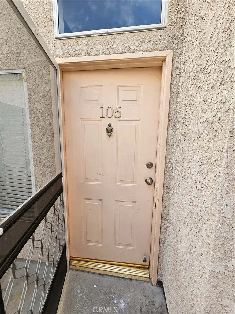 7900 Woodman Avenue Unit 105, Panorama City, CA 91402 - Photo 2 of 26, Panorama City, CA