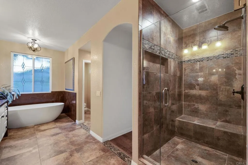 https://cdn.realtyfeed.com/cdn/127/306731970/924bba756d131a3ef058c839bd484ab9.webp