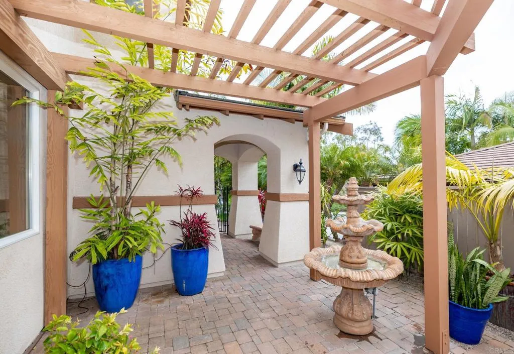 https://cdn.realtyfeed.com/cdn/127/306731970/afef3554d6876599930d8e0e746d2735.webp