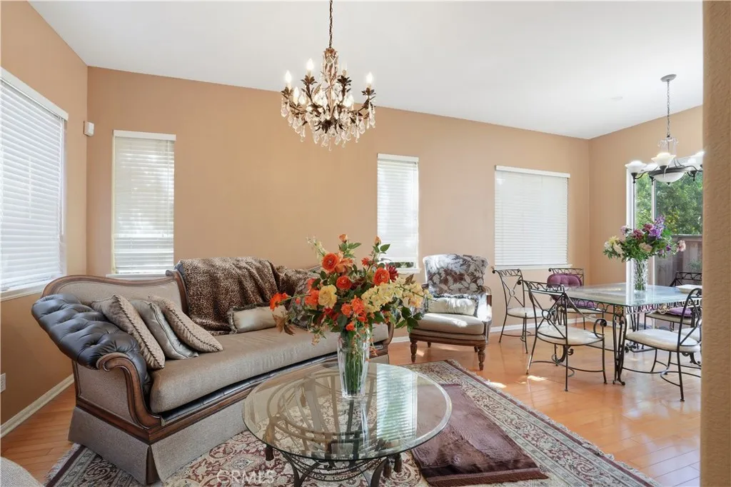 https://cdn.realtyfeed.com/cdn/127/306731989/8c23e31afddca6f61865034dbe27e698.webp
