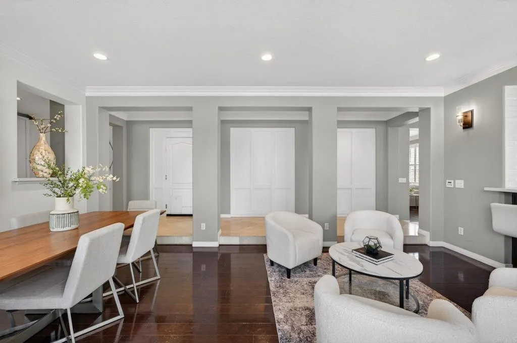 https://cdn.realtyfeed.com/cdn/127/306732001/0769cd0c8f5bbf355067201fafcba923.webp
