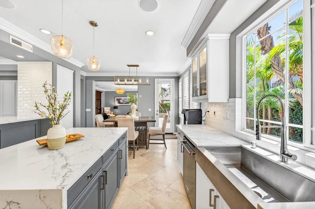 https://cdn.realtyfeed.com/cdn/127/306732001/874091567d0adb07dfd3d2bd29ce6aaf.webp