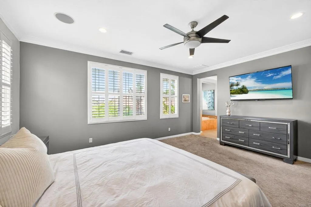https://cdn.realtyfeed.com/cdn/127/306732001/c268faf88342625b297e0c8eed8d9a41.webp