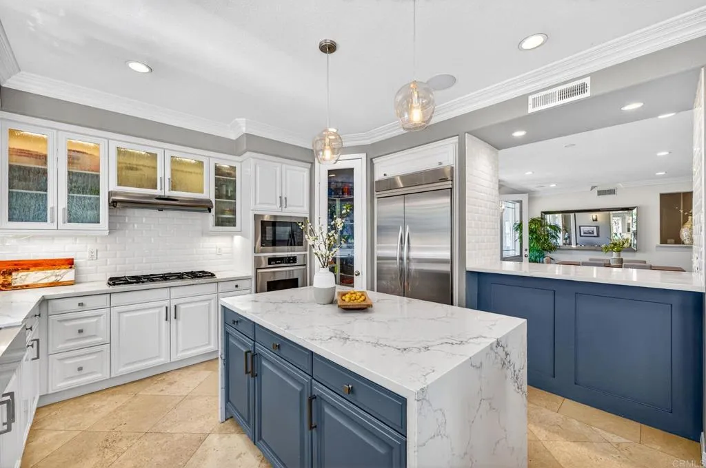 https://cdn.realtyfeed.com/cdn/127/306732001/c92e94657987ca92aa2638912e6a6cc6.webp
