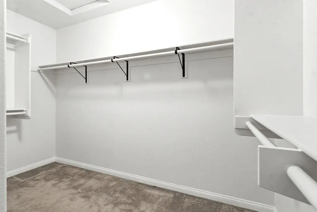 https://cdn.realtyfeed.com/cdn/127/306732005/b1240c551d60e24bbd21d95f750a556a.webp