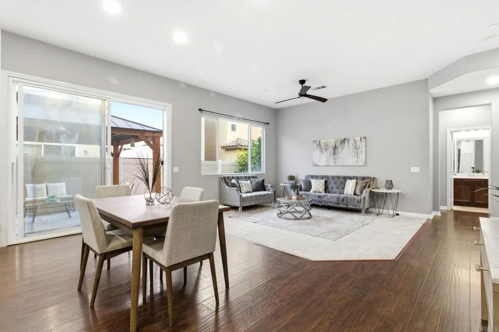 https://cdn.realtyfeed.com/cdn/127/306732005/f50c8e96da208a37ed863743cab829fb.webp