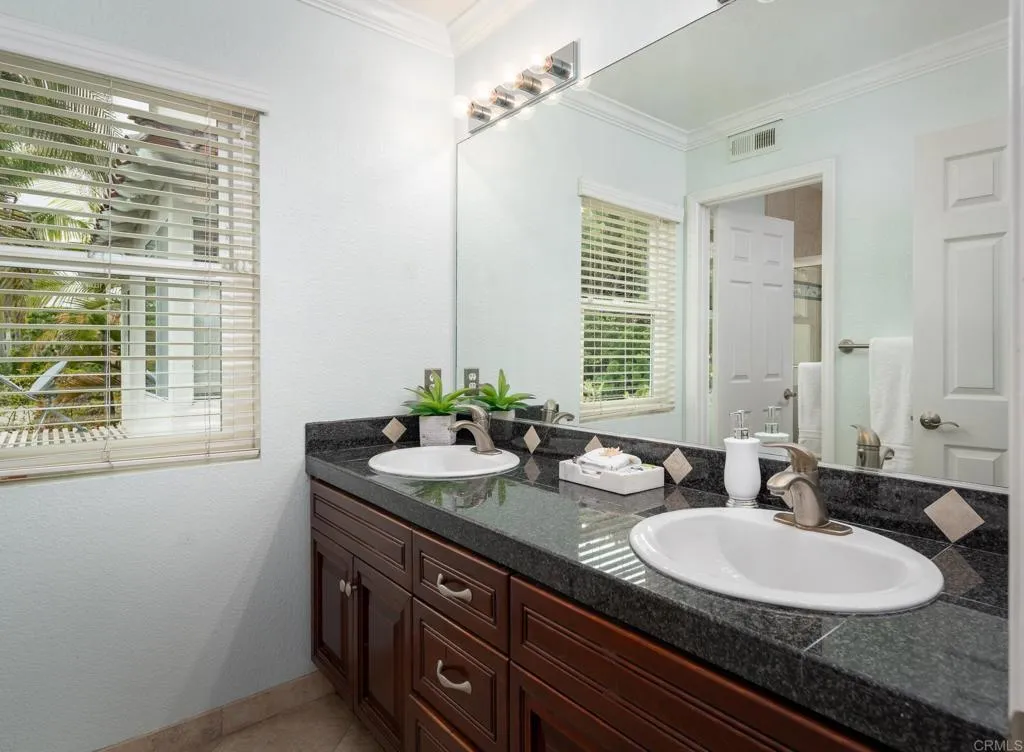https://cdn.realtyfeed.com/cdn/127/306732021/0b3903e76f2c26628db3d95c67647cd2.webp